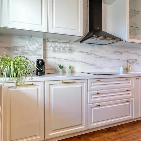 Appartement 14th Luxury Flat