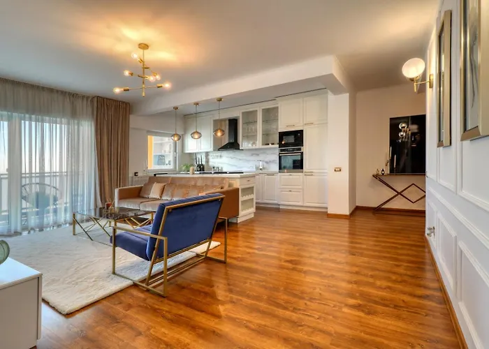 14th Luxury Flat *